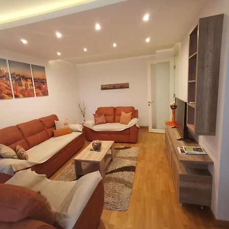 Twin Belville Apartments Белград Екстериор снимка